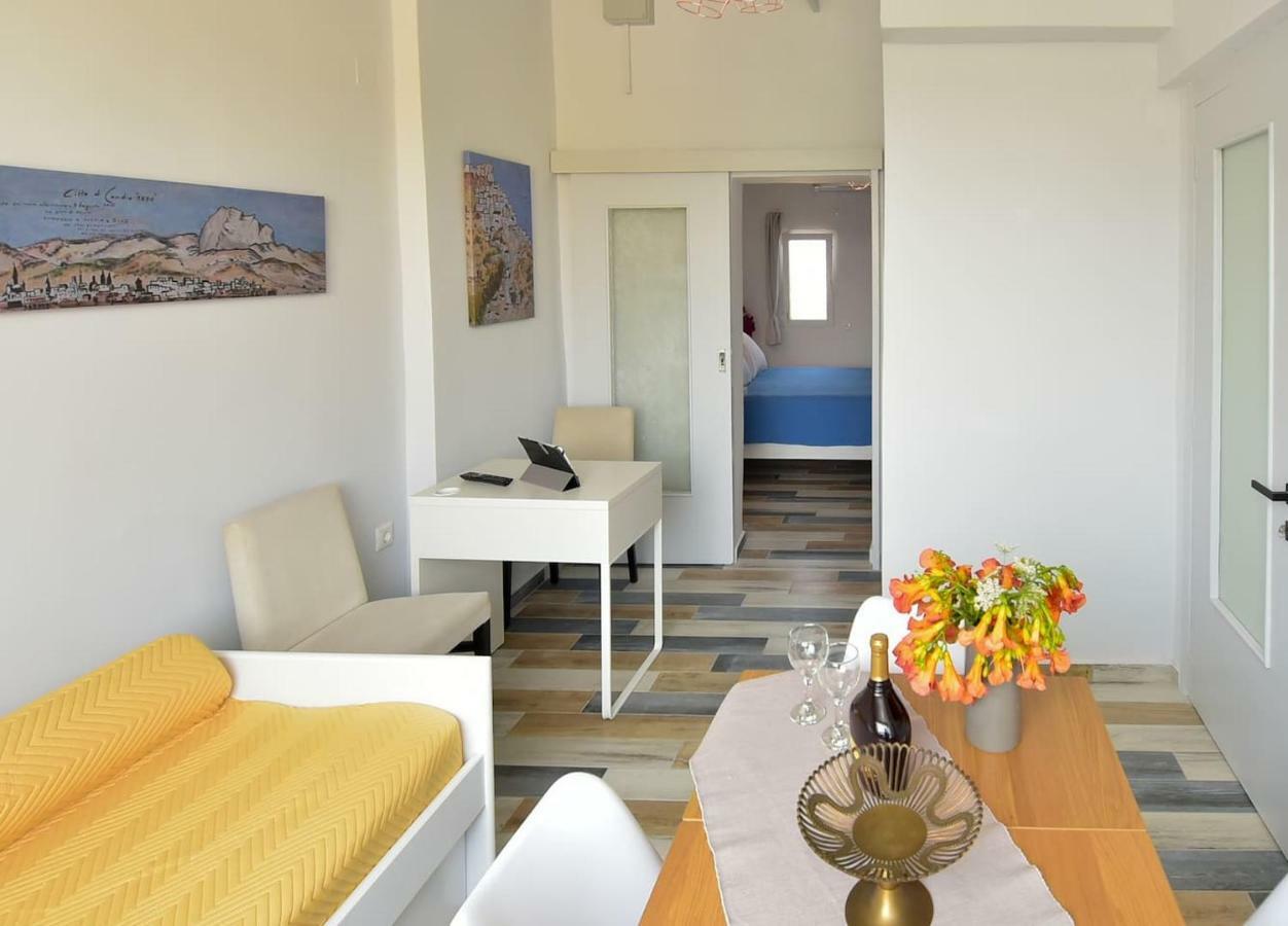 Museum Loft Apartment, With City View. 이라클리온 외부 사진